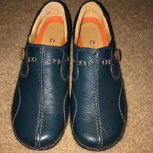 Clark comfort shoes
